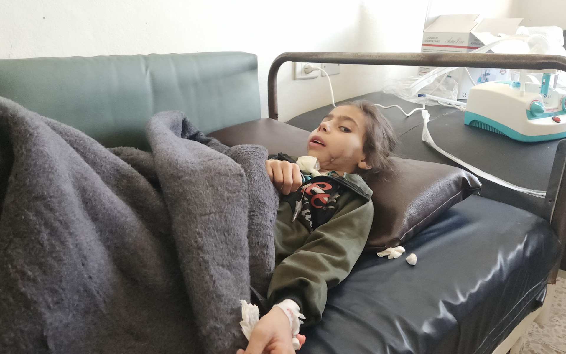 Help Noorhan get her vision back