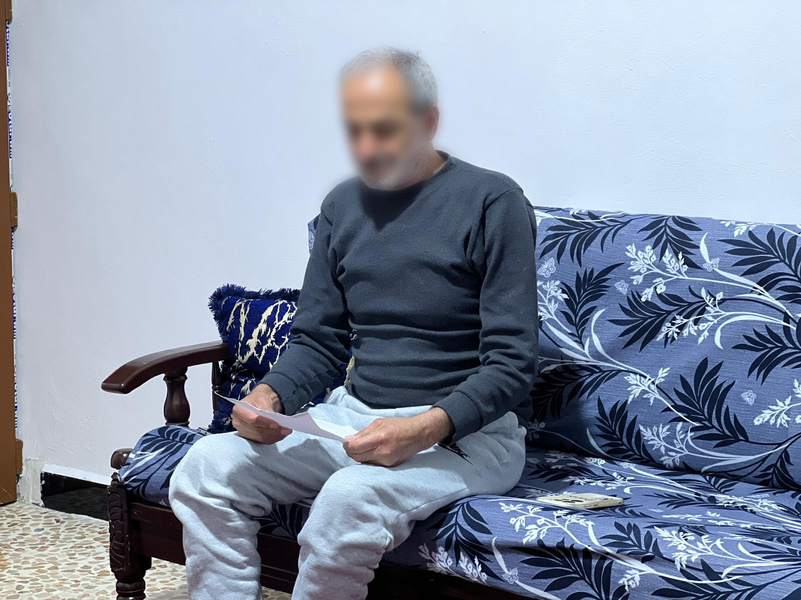 ألمٌ في كل خطوة