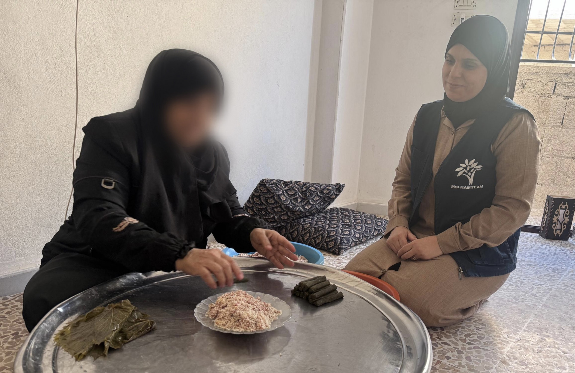 أسرة الخالة سميرة بلا دخل ثابت