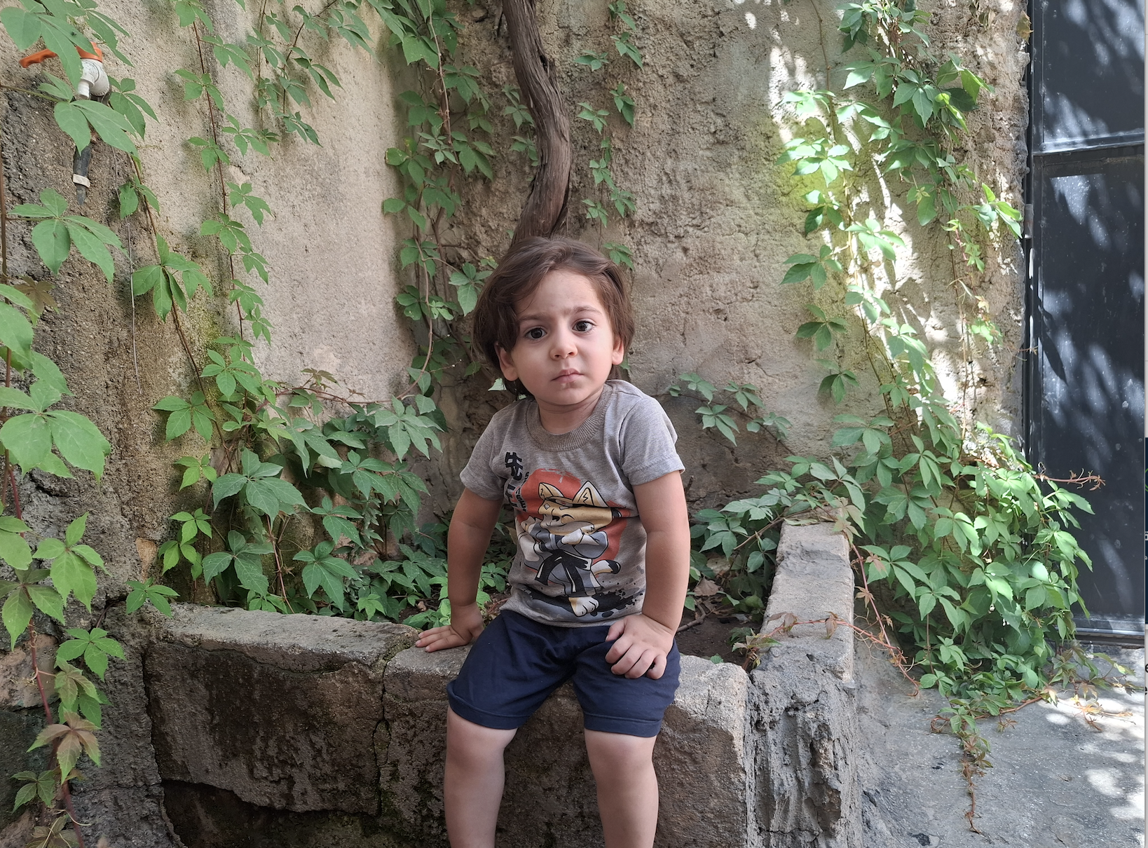 معاذ طفل بحاجة عملية طارئة