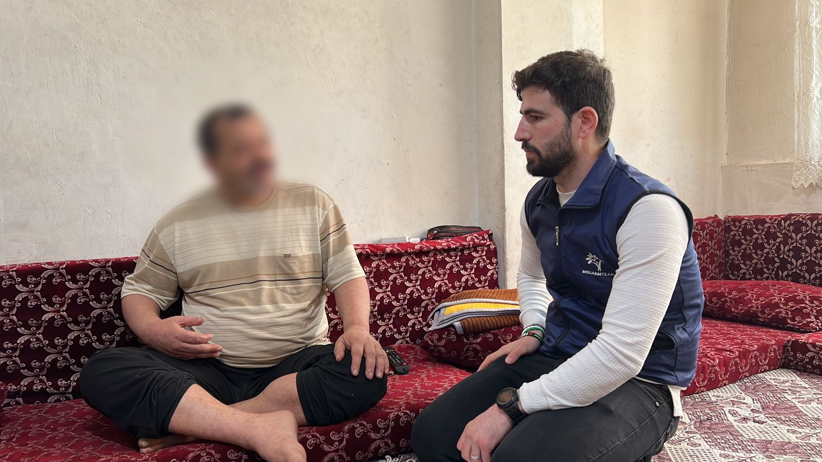 Hemiplegia patient needs your urgent help