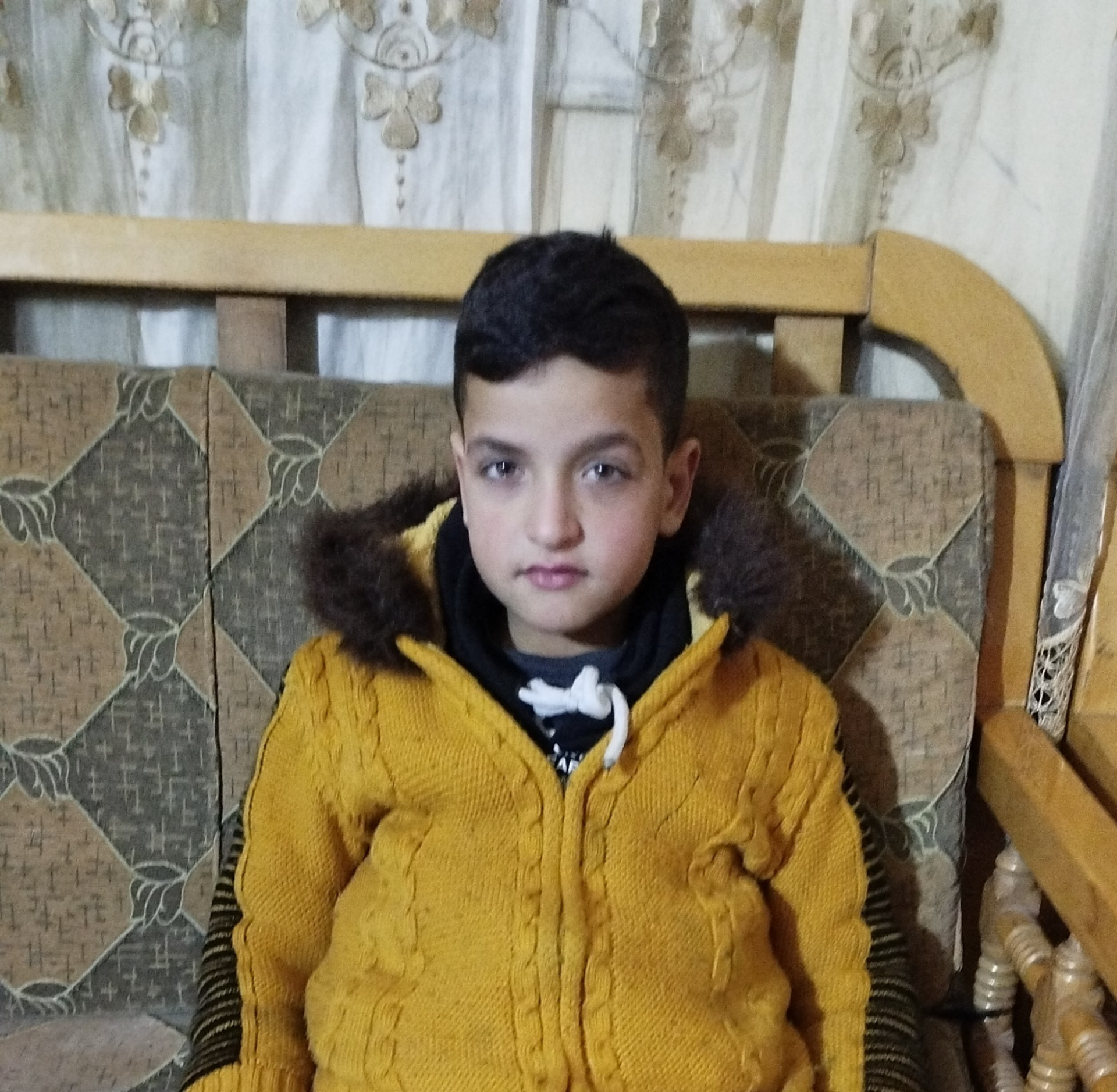 محمد طفلٌ يتيم لم يلتق بوالده أبداً!