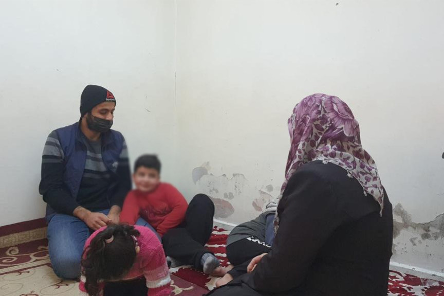 Khadooj and her family need your help