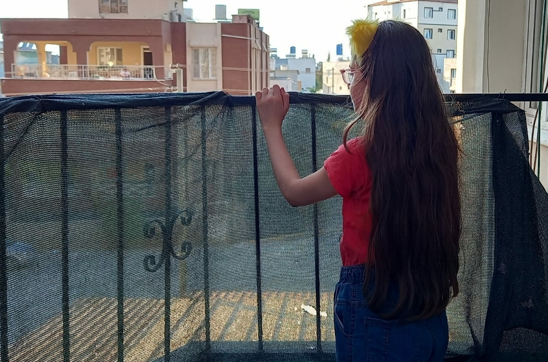 Sama, an orphan girl from Homs