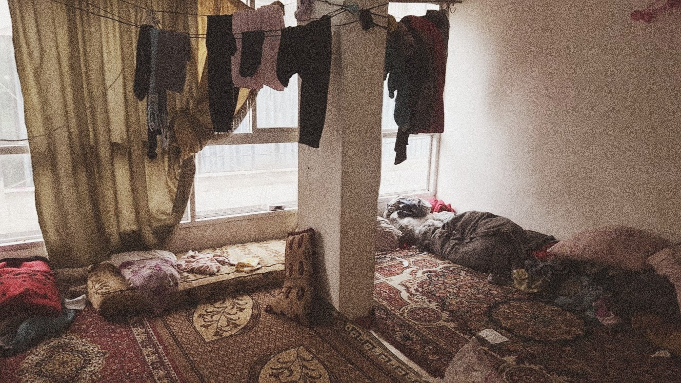 a family in a disastrous conditions