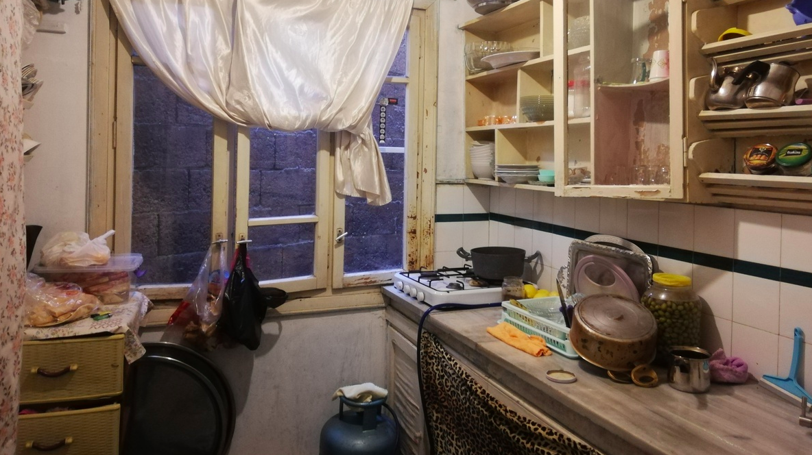 عائلة بحاجة مساعدة