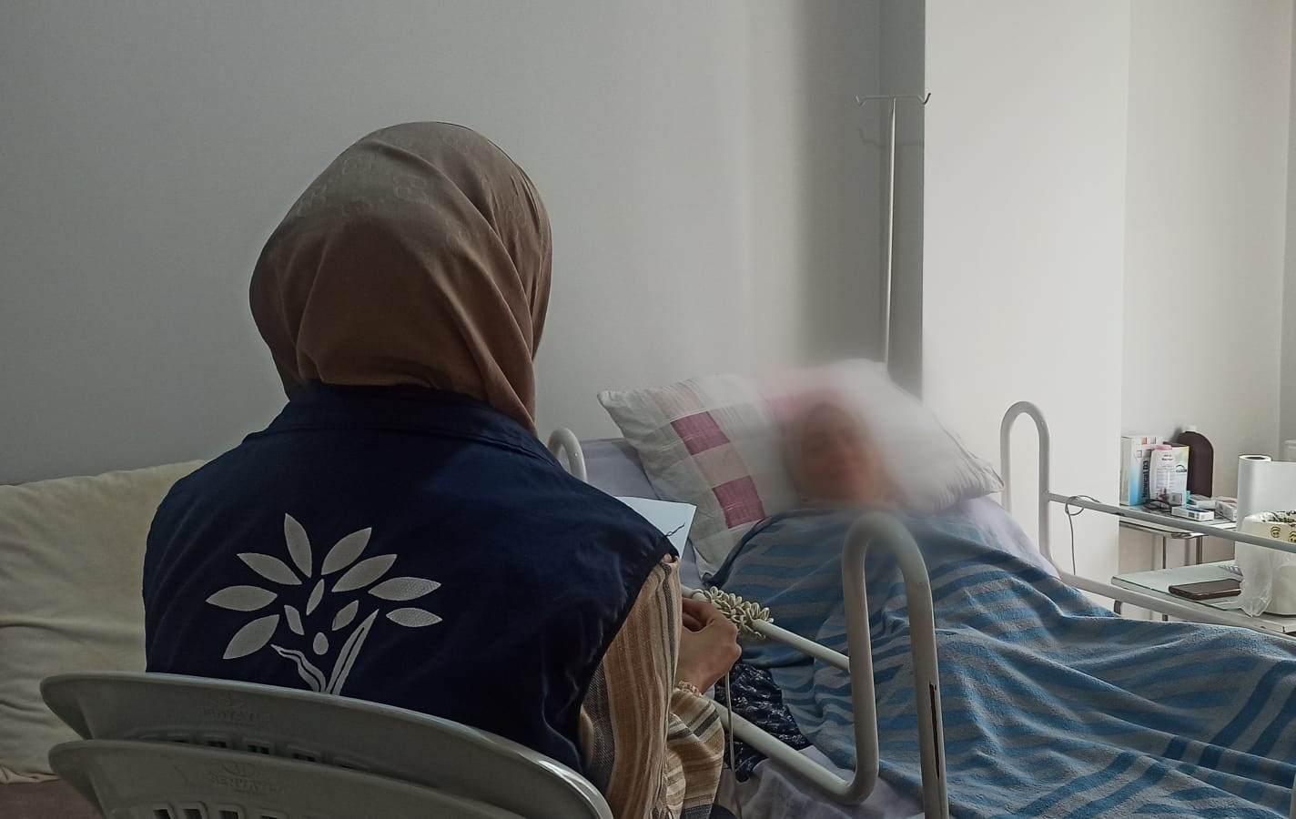 حادث مروري أرداها في الفراش بعد أن كانت معيلة بيتها على الرغم من سنها