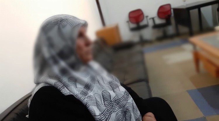 ناجية من سرطان الثدي بحاجة حبوب هرمون