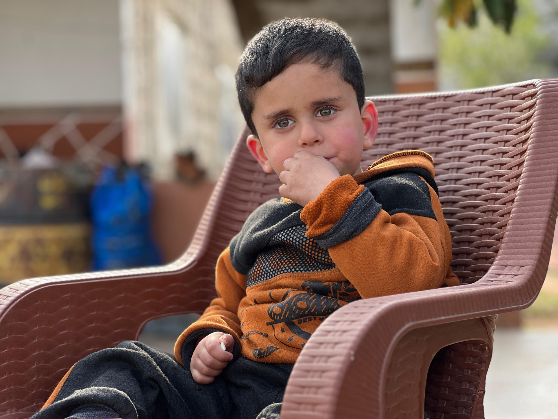 أربعة قلوب صغيرة… ووجعٌ واحد