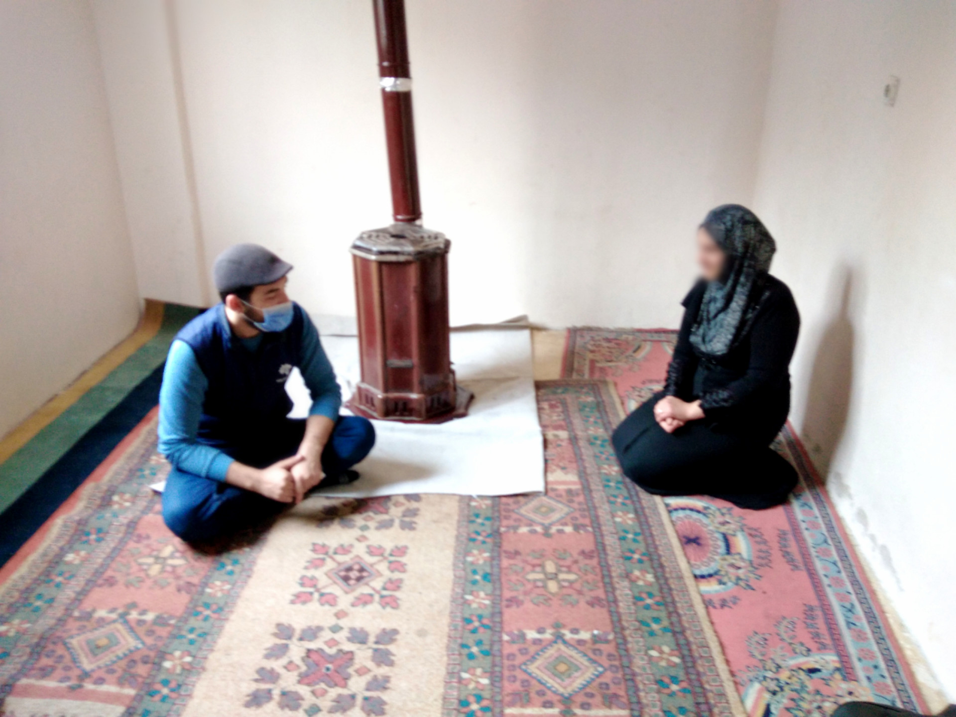 Zahra is a single mother and a cancer patient