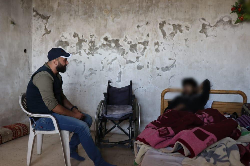 Young Man with Amputated Legs Needs Help!