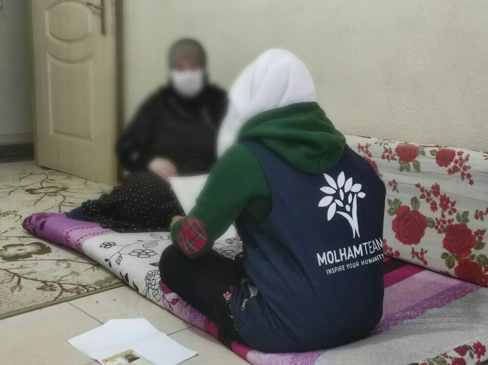 غدت الخالة ماجدة بلا سند، بعد أن فقدت زوجها في رحلة النزوح