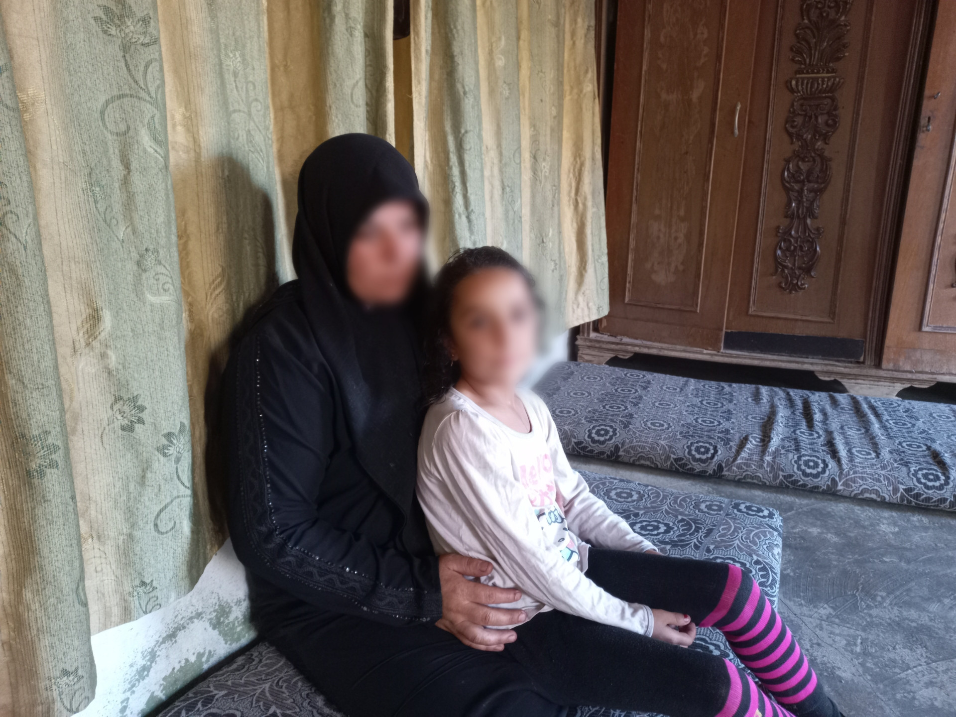 A lot falls on her shoulders after her husband lost his eyes!