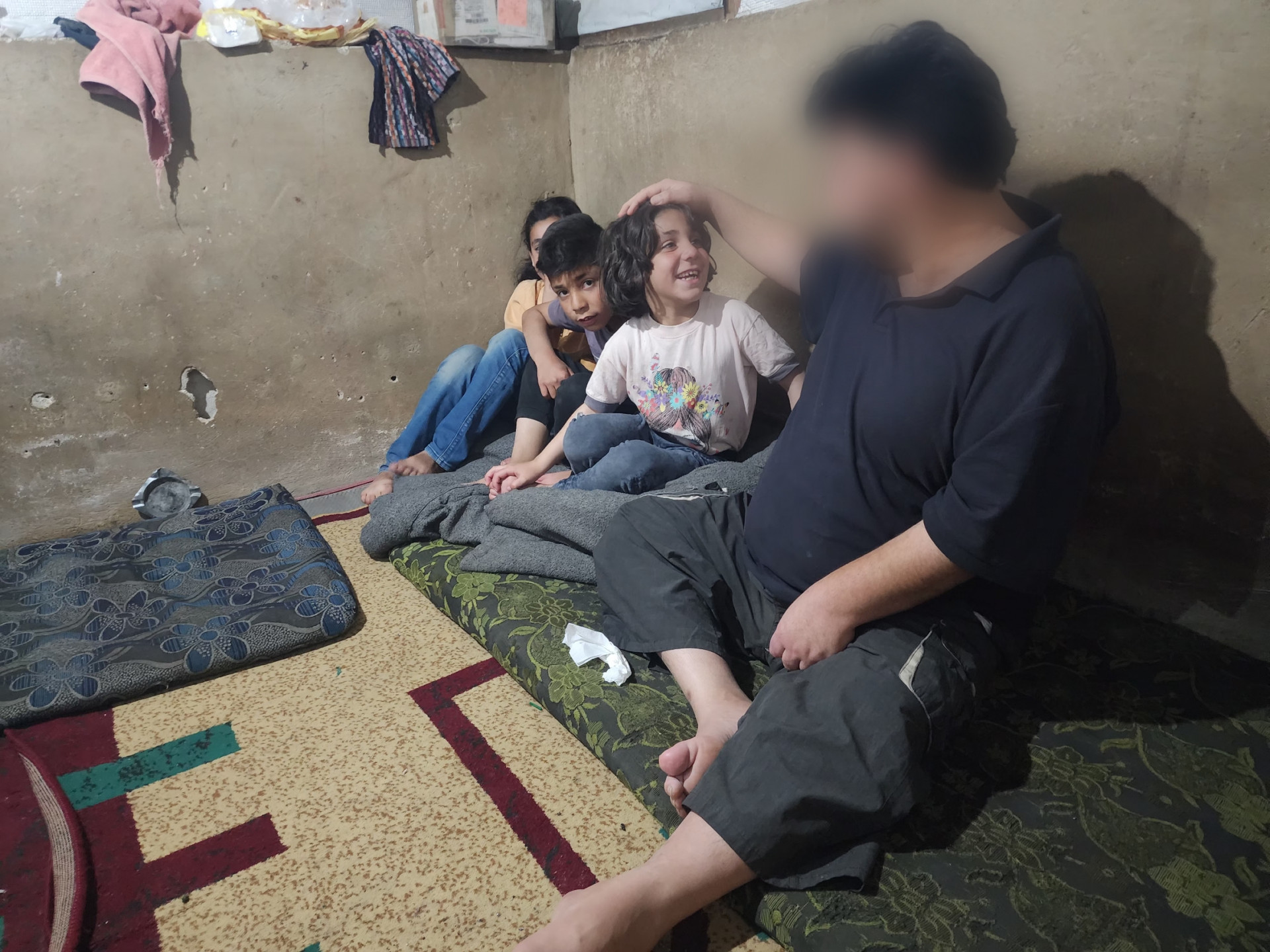 A father of six children seeking your support!