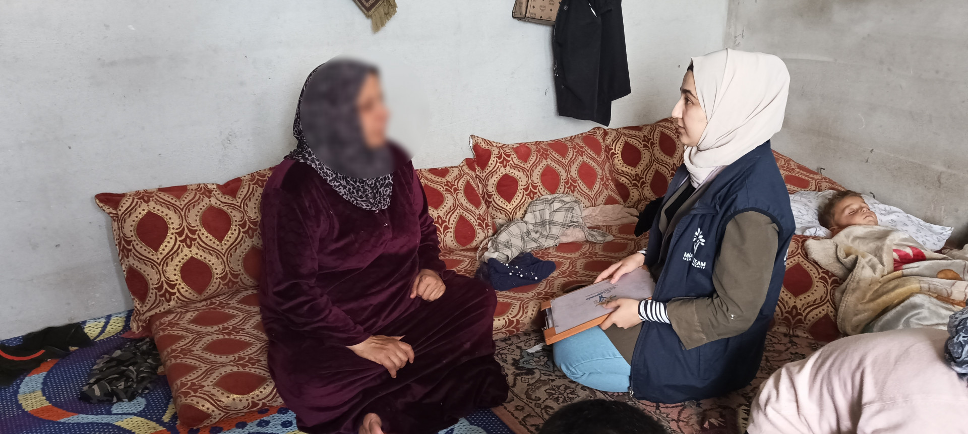 Wafaa is widow and needs your help