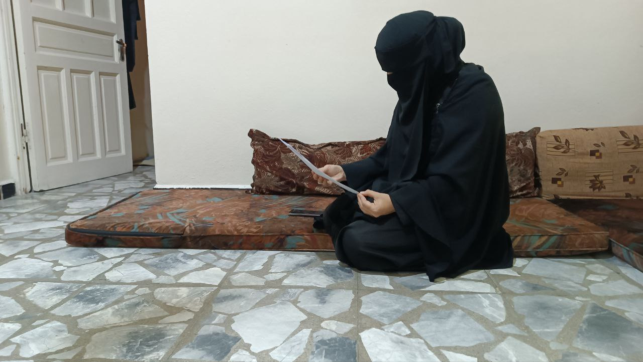 Help Aisha to ease her burden.