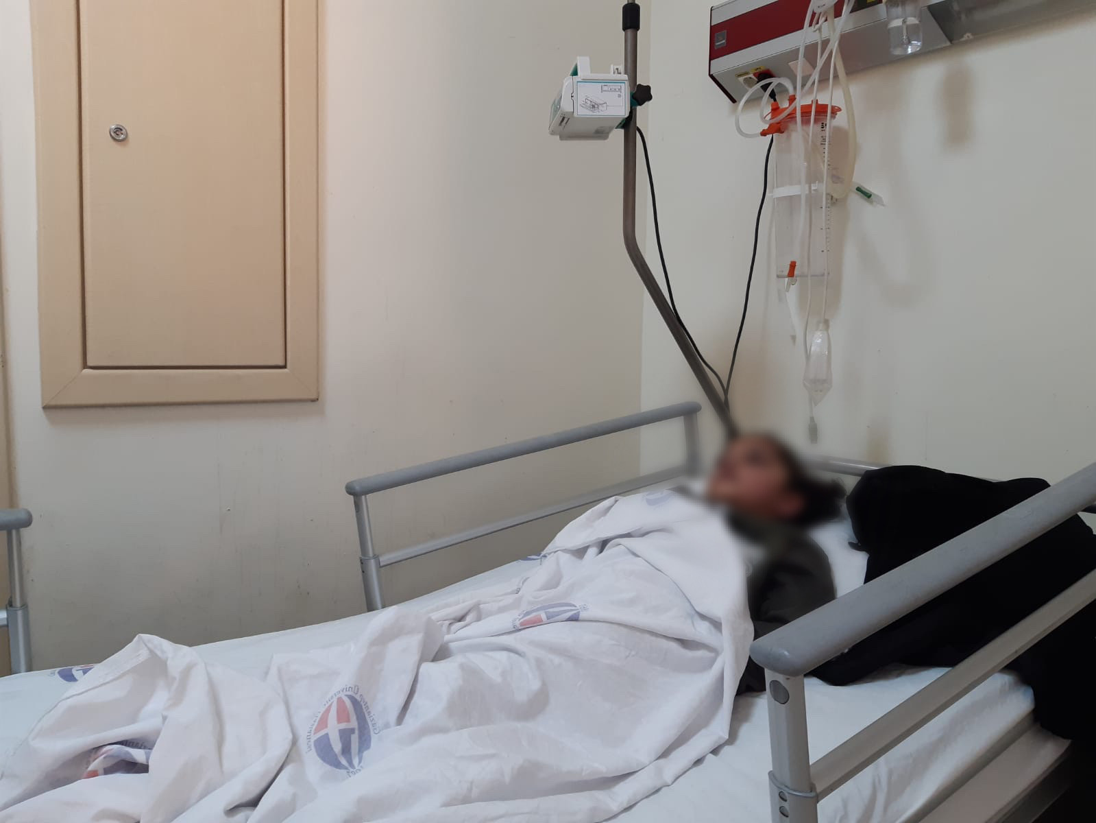 The little girl, Shams, needs an urgent operation.The little girl, Shams, needs an urgent operation.