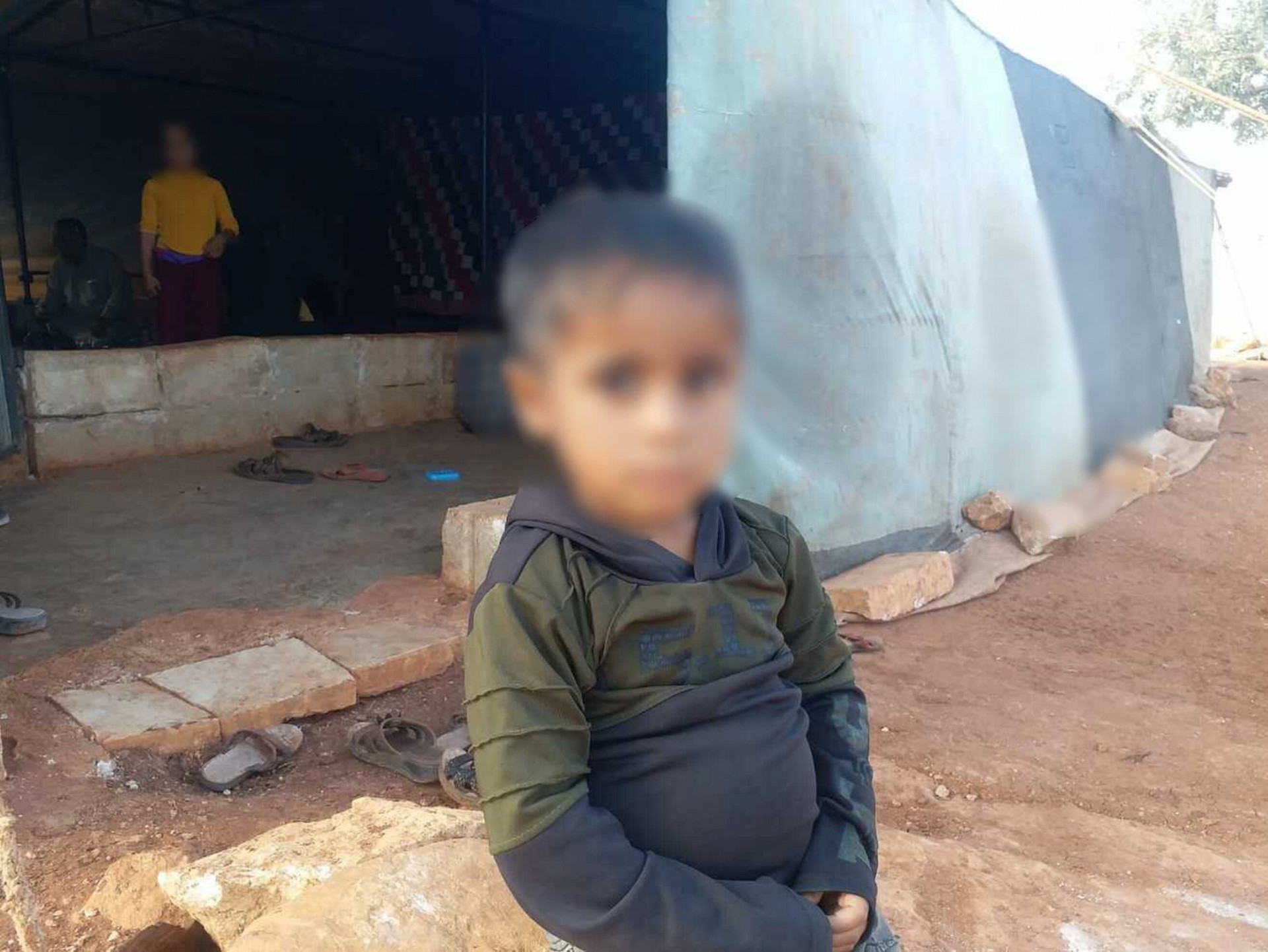 Kinhar is an orphan needs support