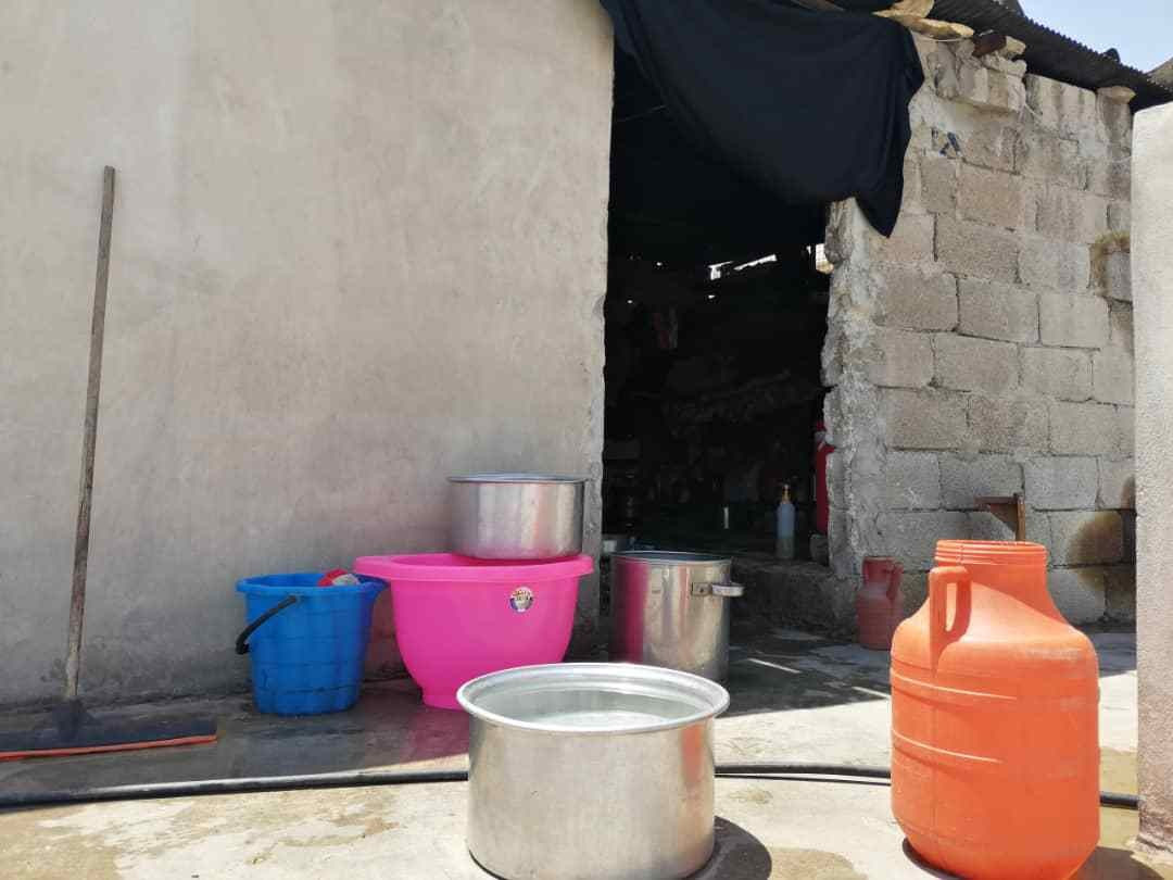 A displaced family at risk of being homeless