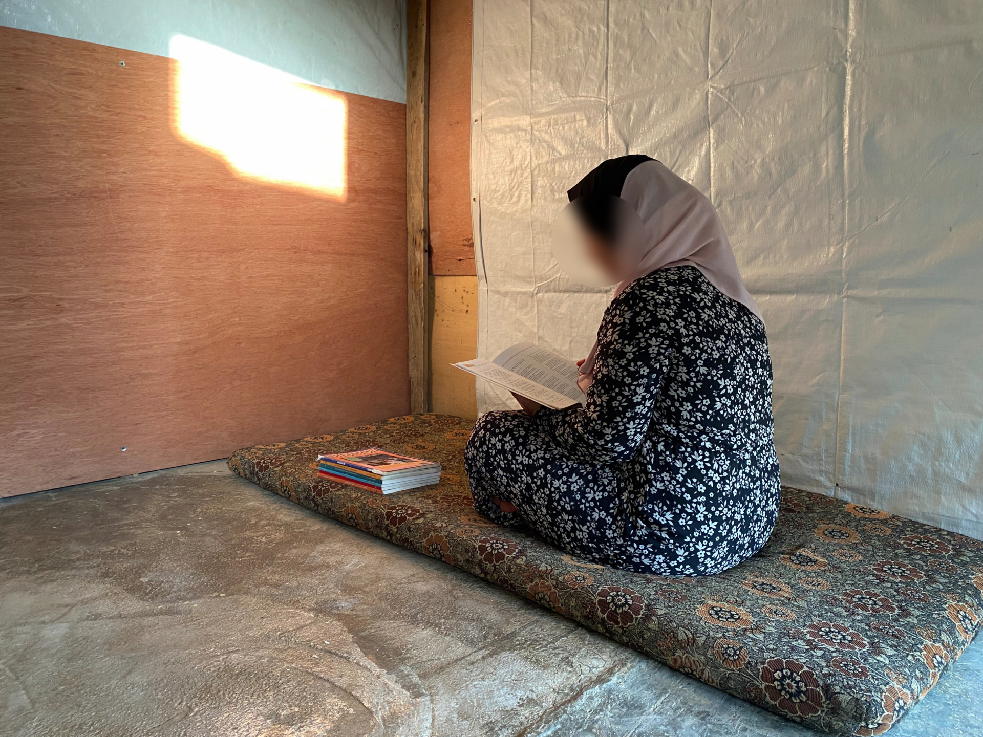 Yara wishes to have living expenses