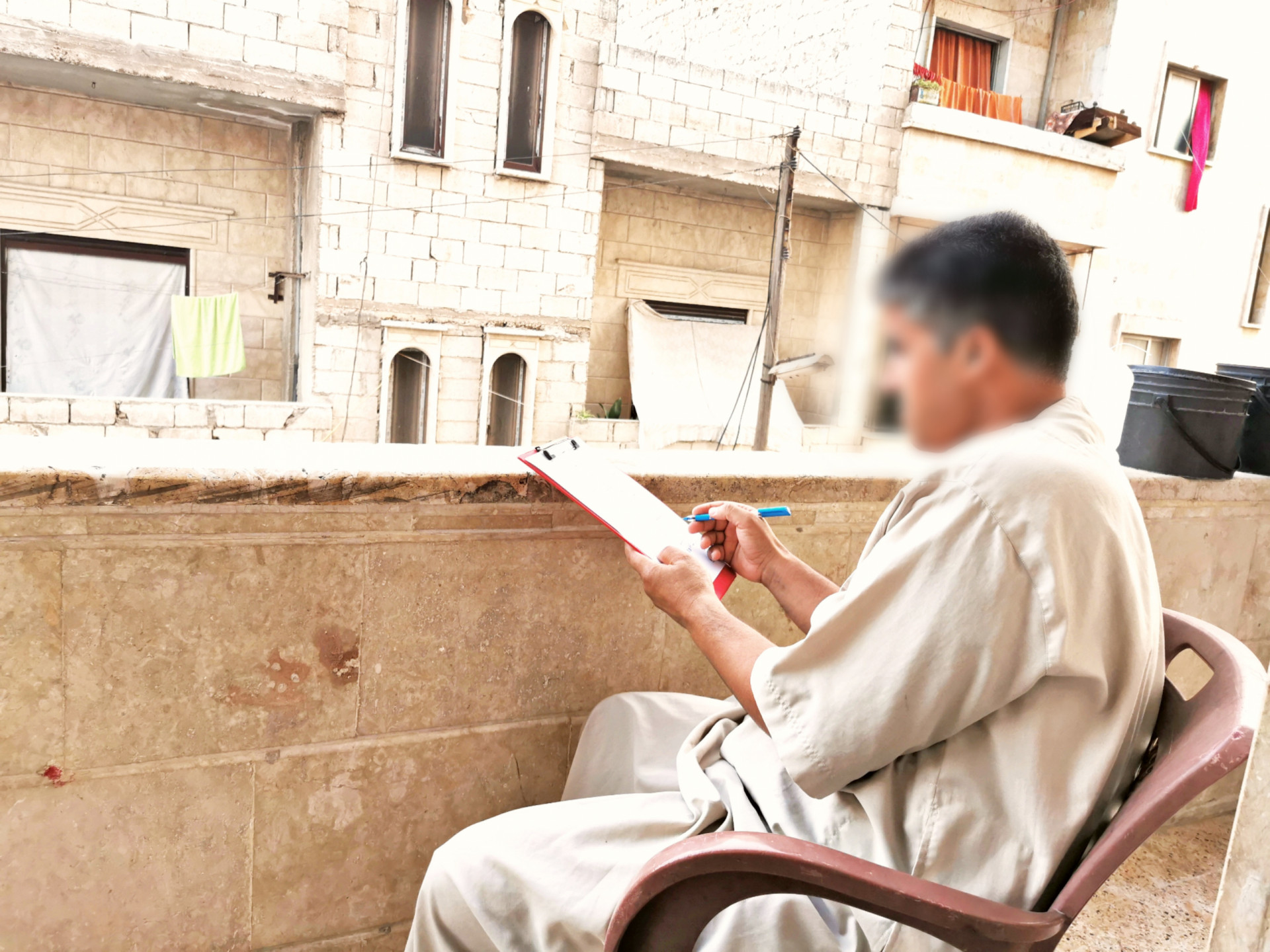 Hamid wishes he had a stethoscope so that he could hear, help him to secure the costs of the stethoscope.
