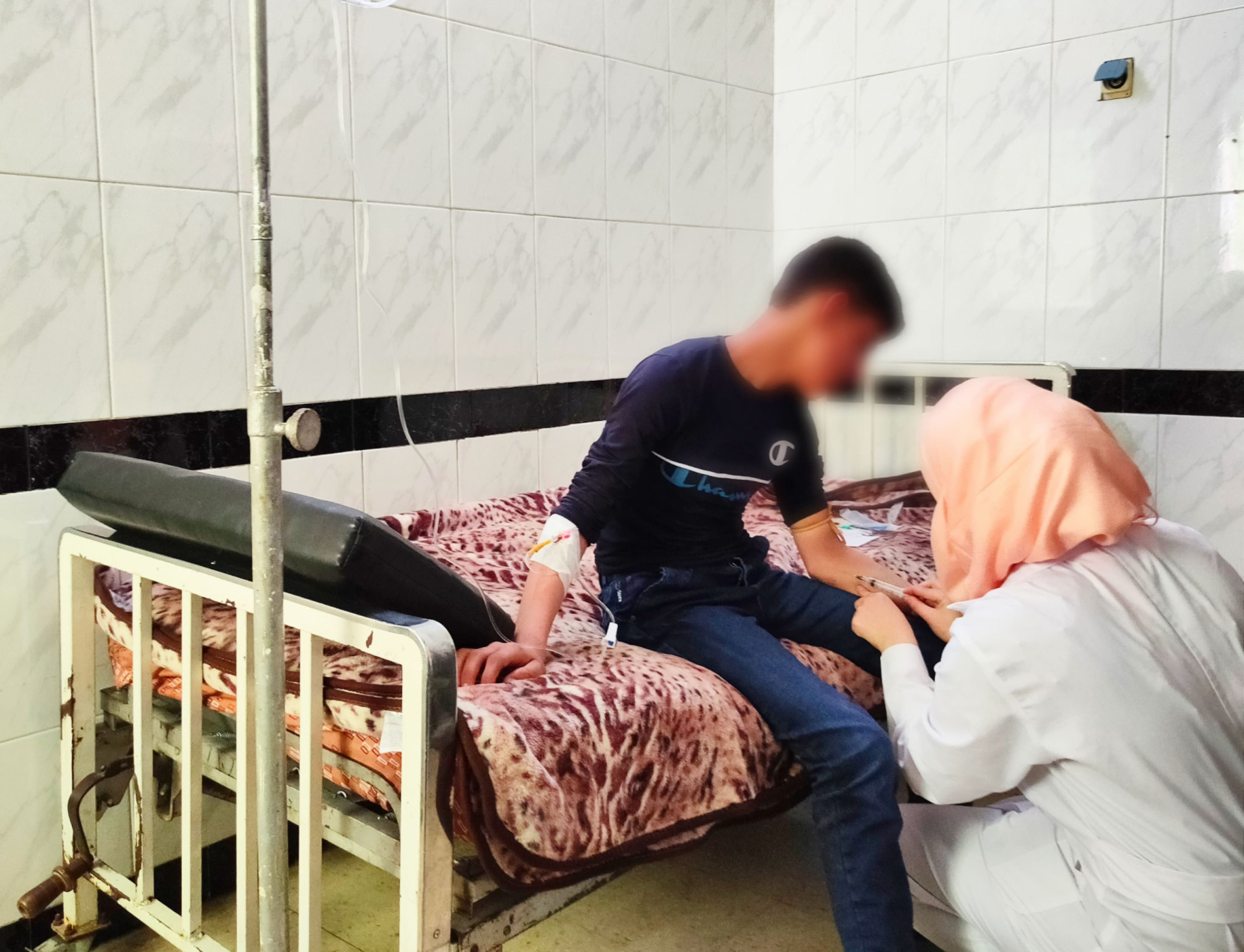 Mohamed has health problems and needs a surgery that his family cant afford.
