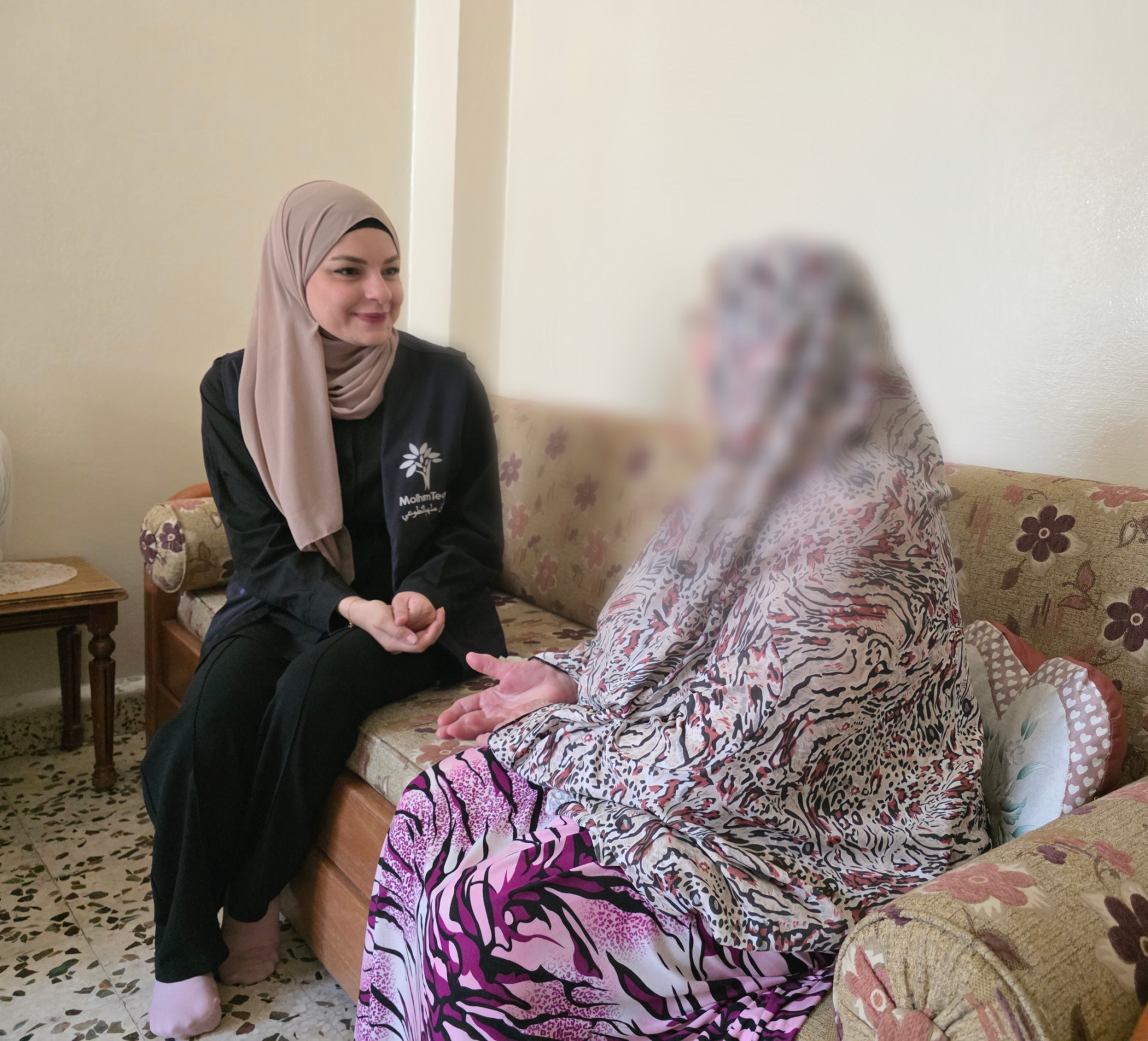 الظروف تكبّل حياة الخالة ظهيرة