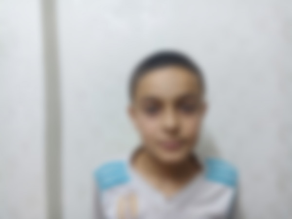 إبراهيم طفل يتيم بحاجة دعمكم .