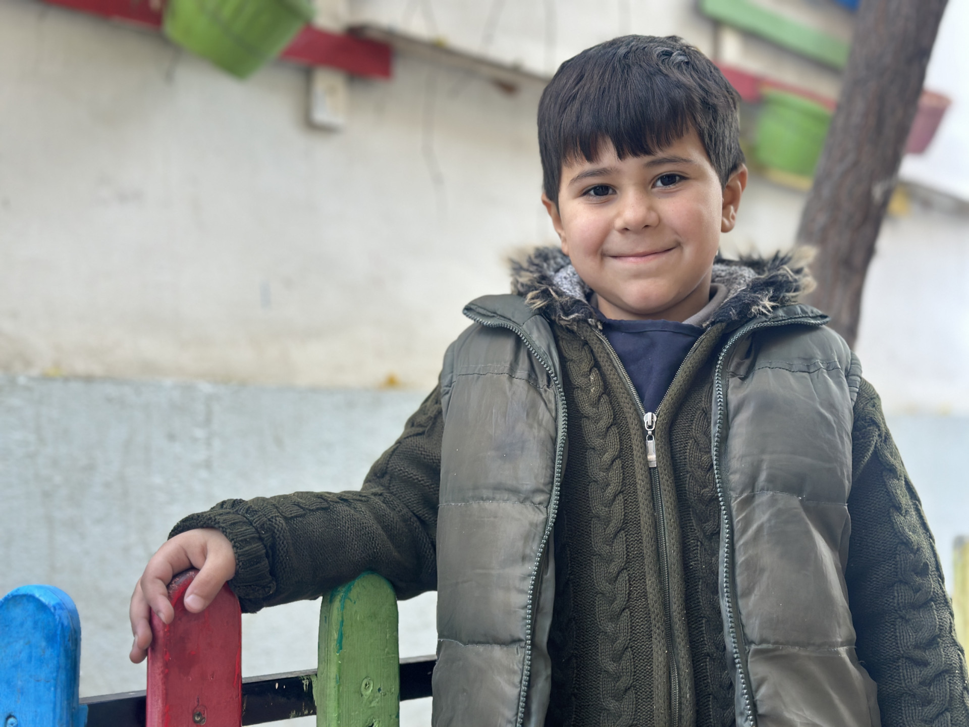 خالد يريد أن يصبح طبيباً.. لنمنحه فرصة للتعليم