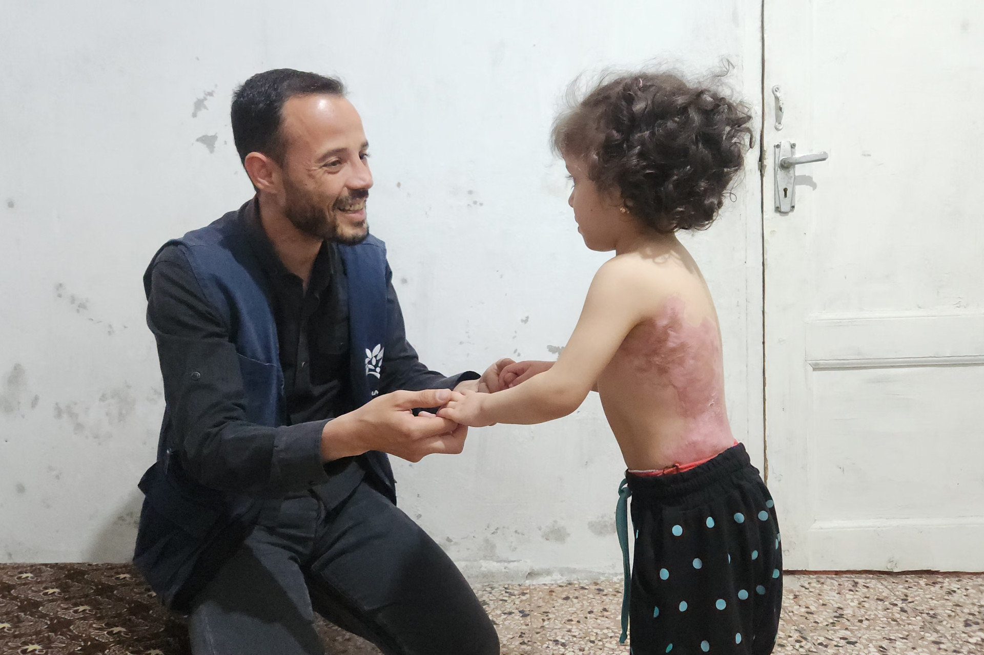 Sidra needs your assistance to become a healthy and strong child again.