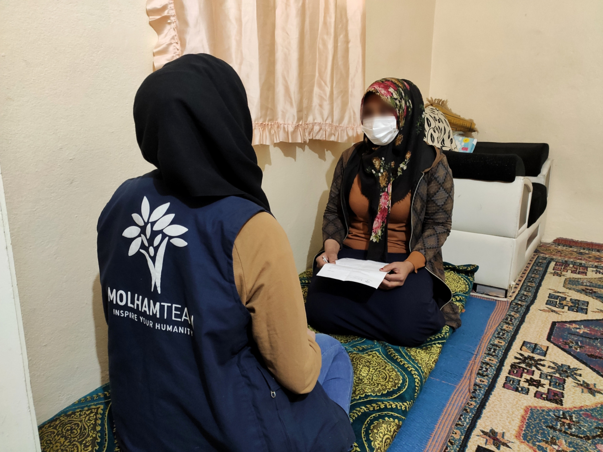 ظروف طافحة المرارة ترهن حياة الأخت جيهان وعائلتها !