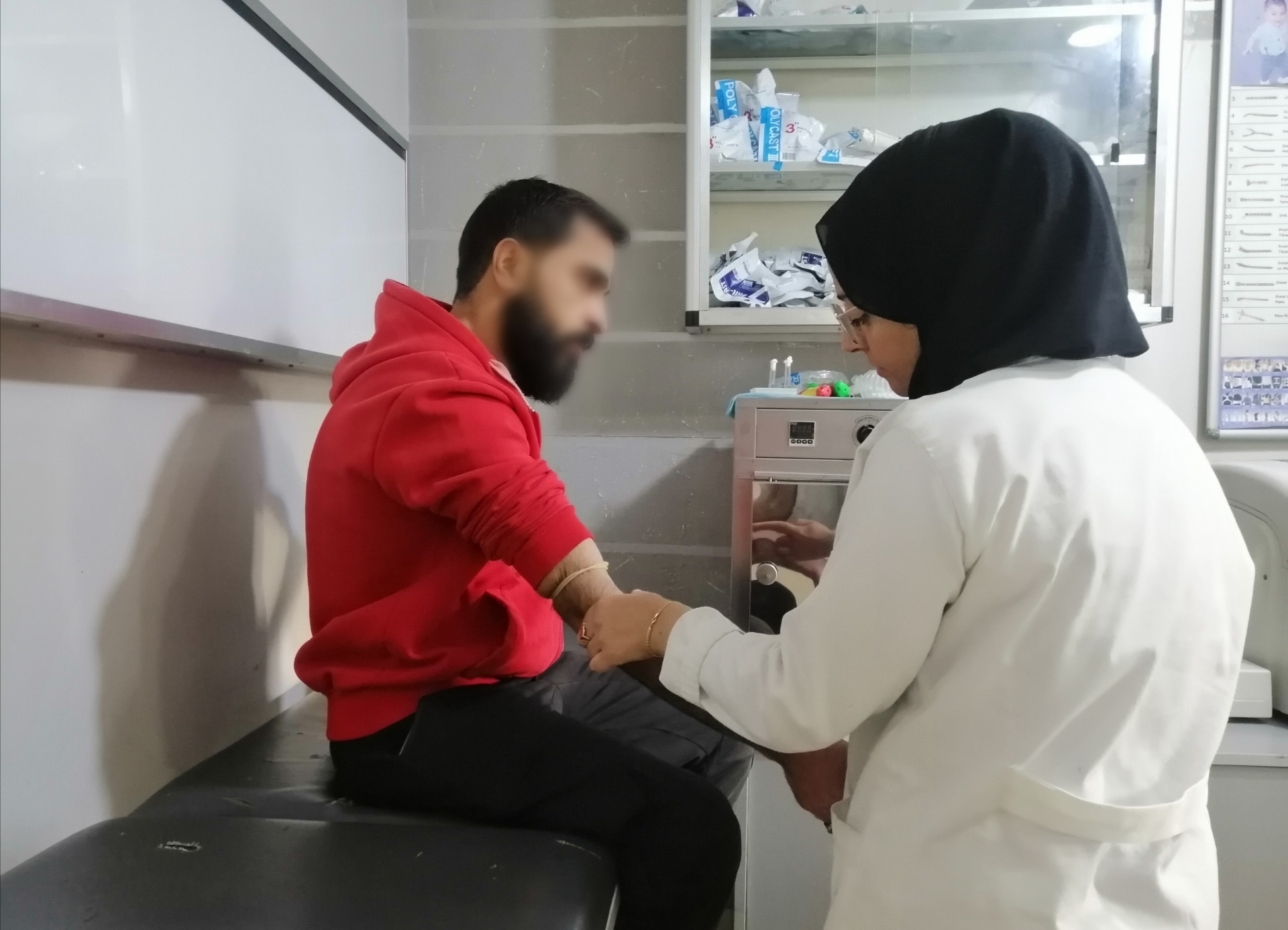 Mohammed has severe pain and needs urgent surgery.