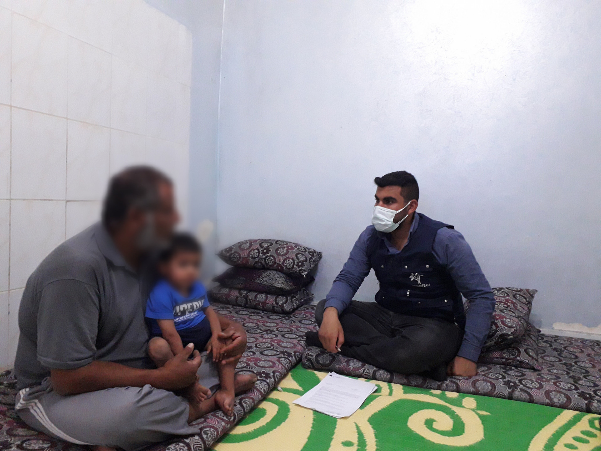 محمد طفل يعاني من أمراض في أعضاءه التناسلية وبحاجة مصاريف طبية
