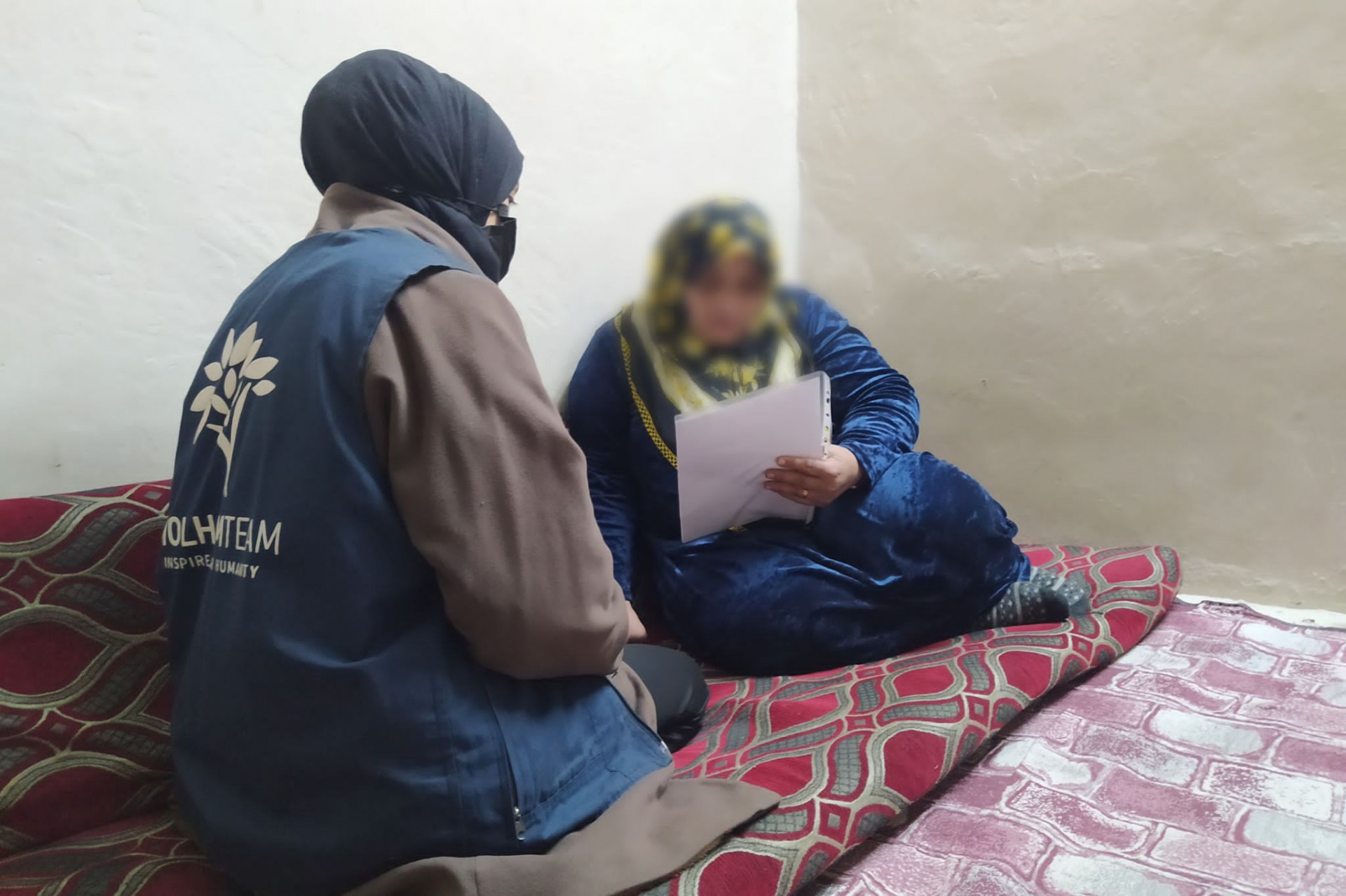 Wisal lives in poor conditions without breadwinner nor income