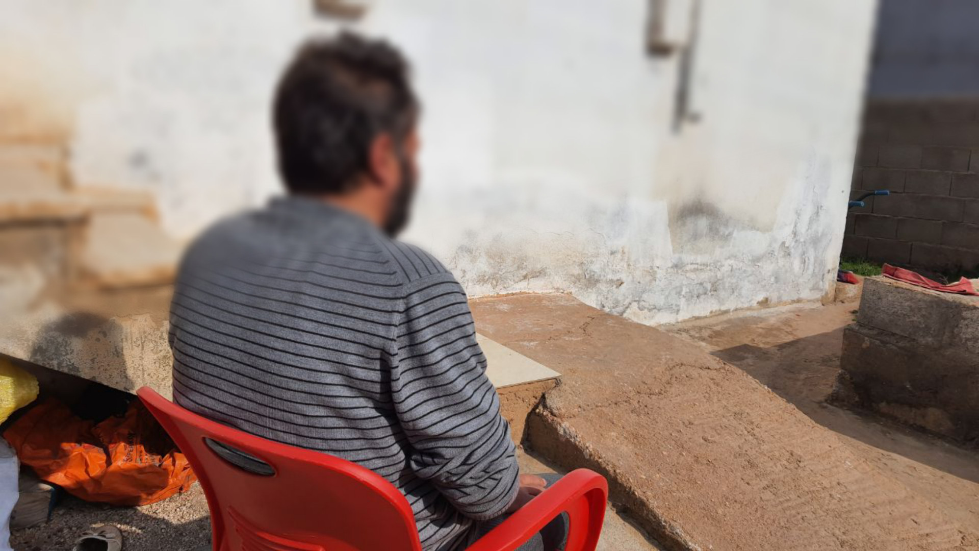 Because of his illness, he can't work and needs help