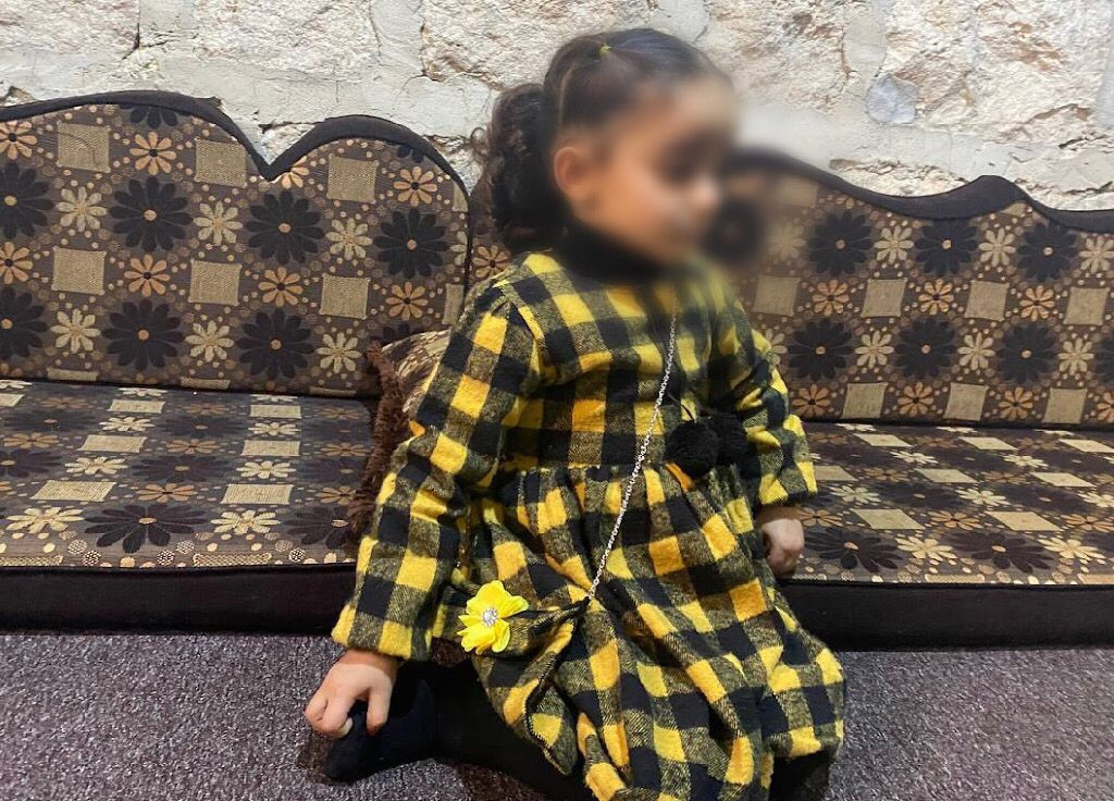 Khadija needs Lithotripsy.