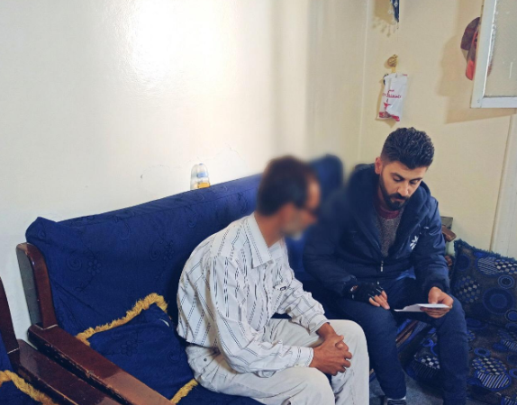 يحتاج لعملية مستعجلة، وإلا سيفقد نظره للأبد!