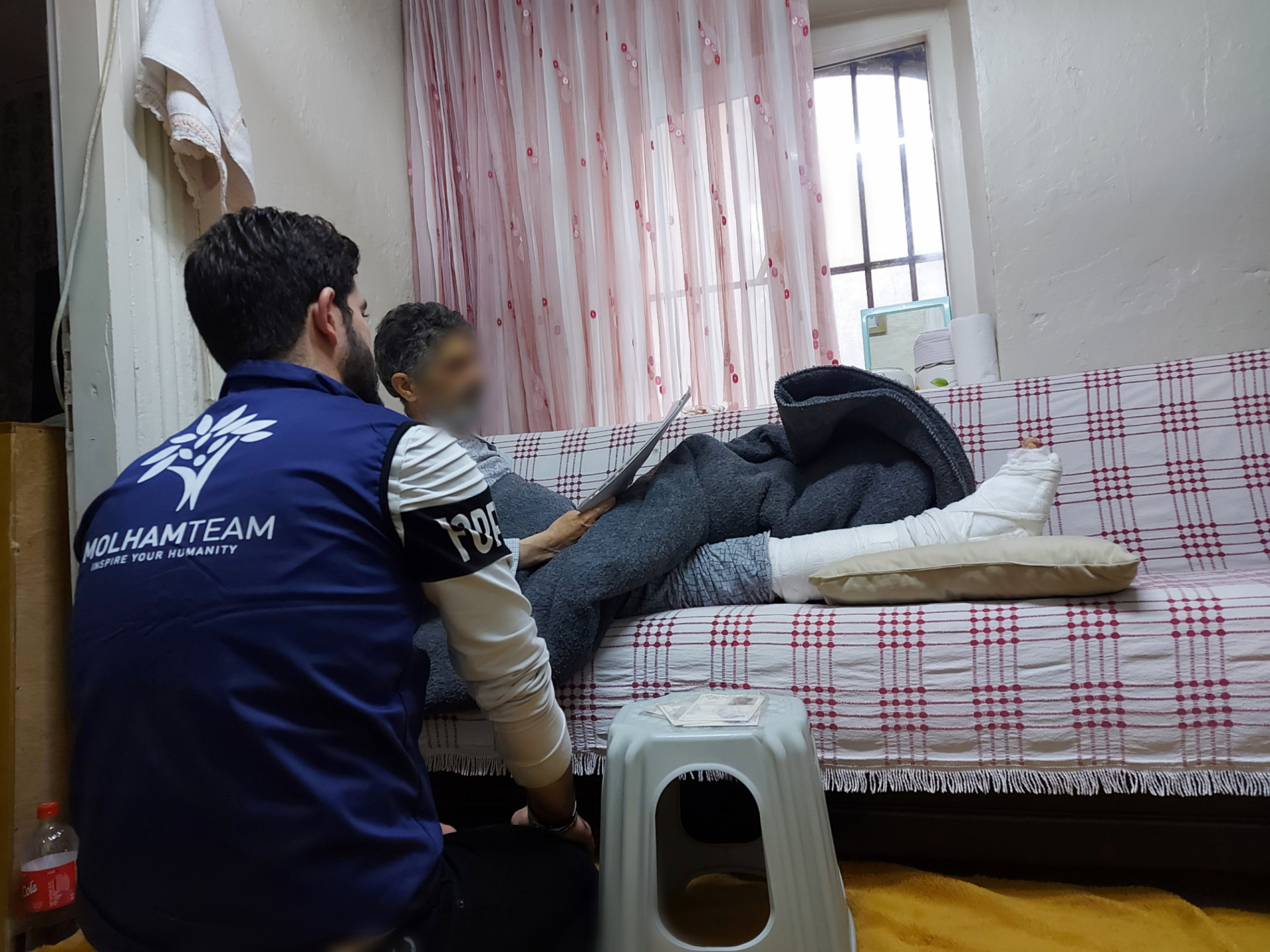 Ali was injured in the foot and no help left for his family!