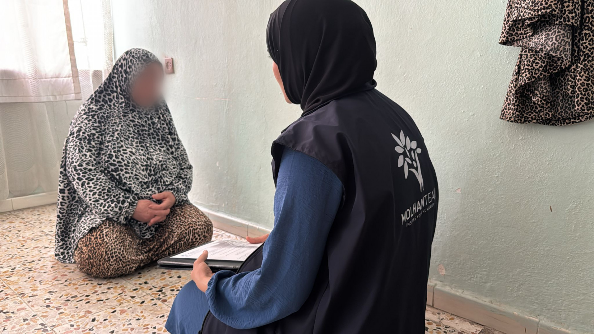 Aisha Faces Life’s Struggles Alone