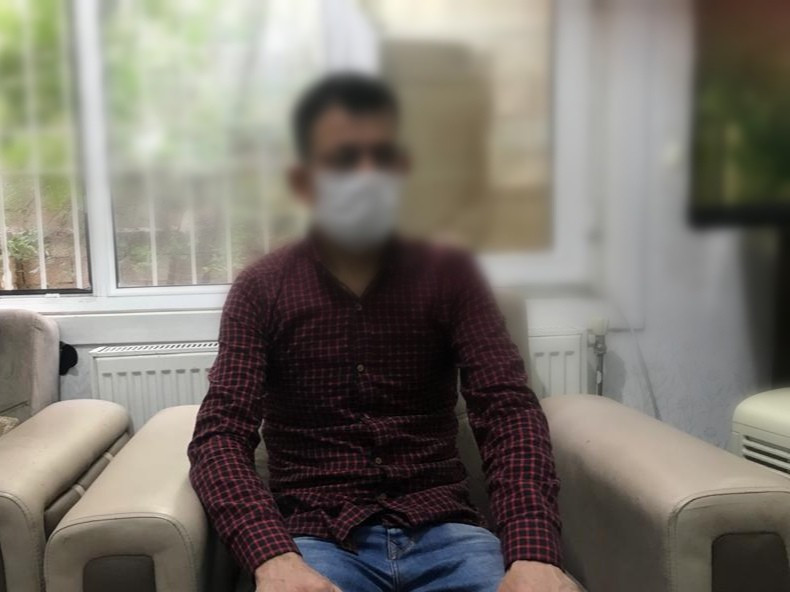 أب بحاجة لعناية طبية