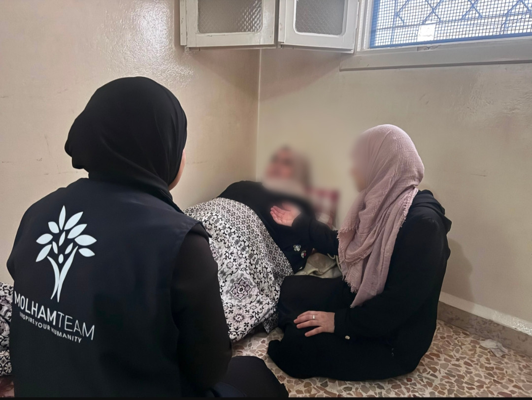 أمراض متعددة ودخل محدود