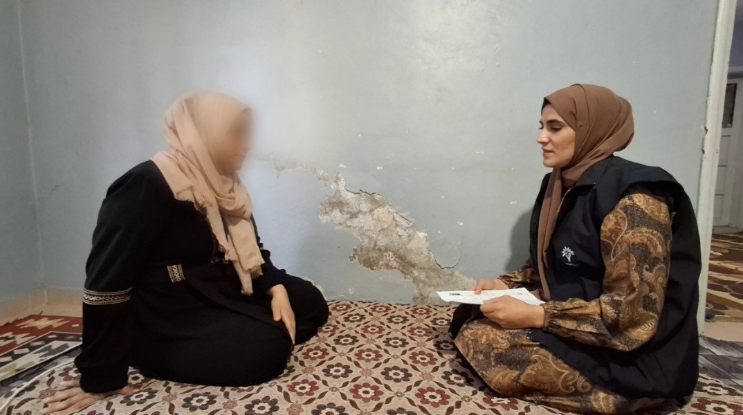 عائلة تبحثُ عن متسع للأمل