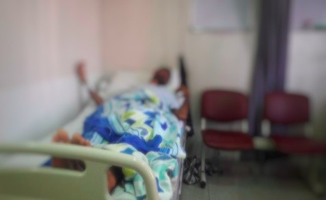 شاب بحاجة لعملية دوالي