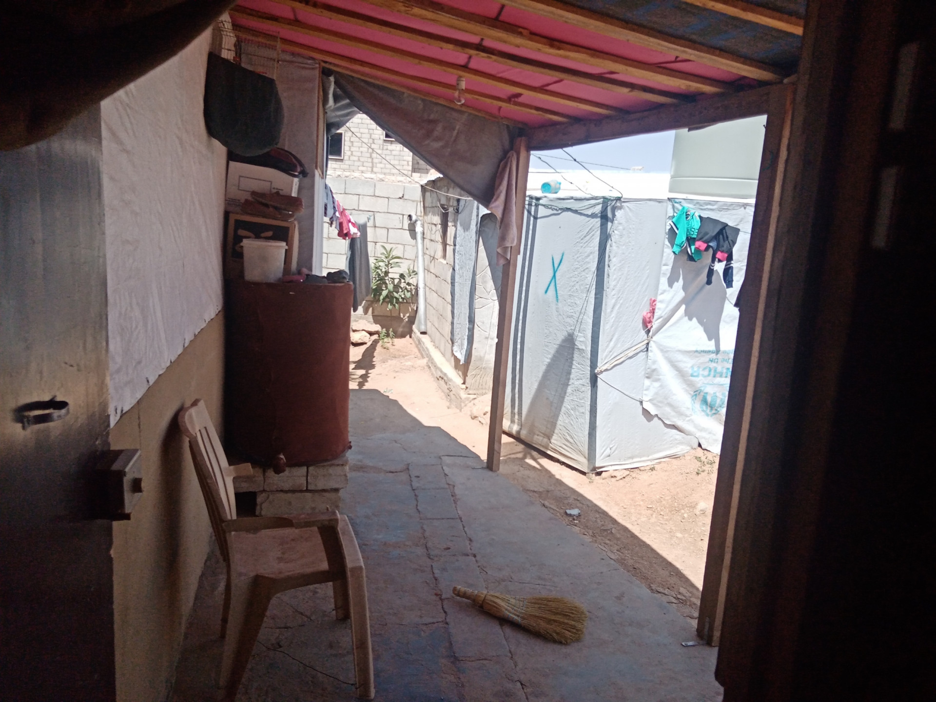 Fatima is suffering from difficult living conditions needs your hlep
