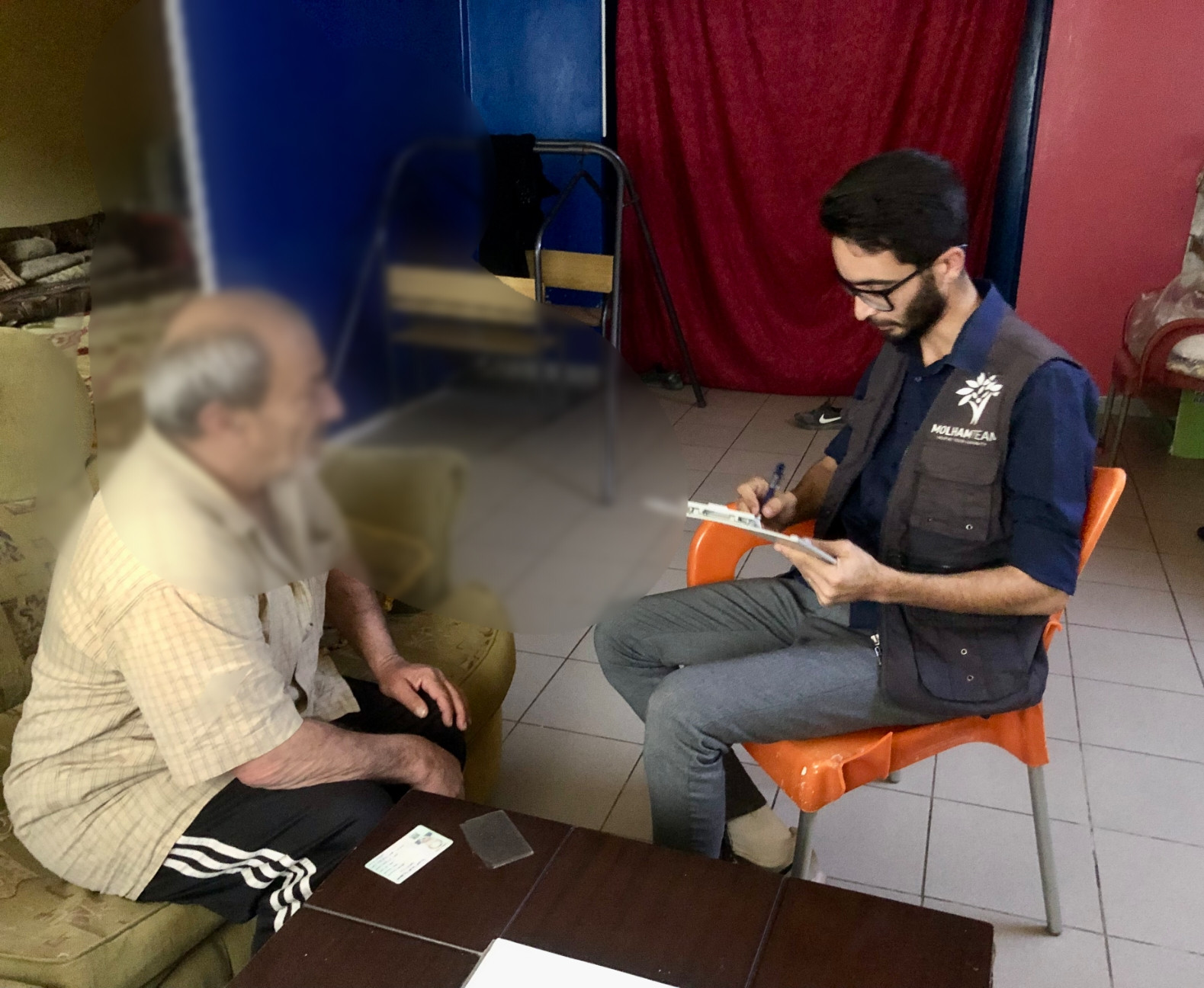 An old man feels helpless when his daughter got diabetes