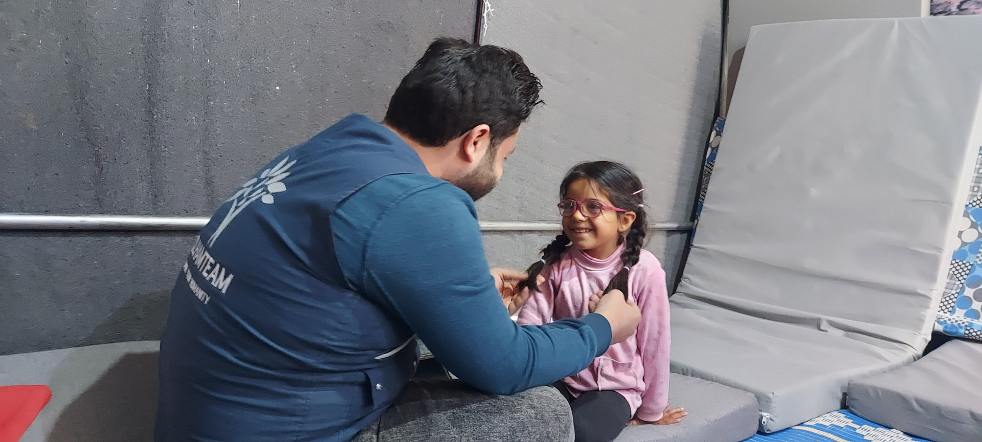 Rawan needs your support to save her eyes