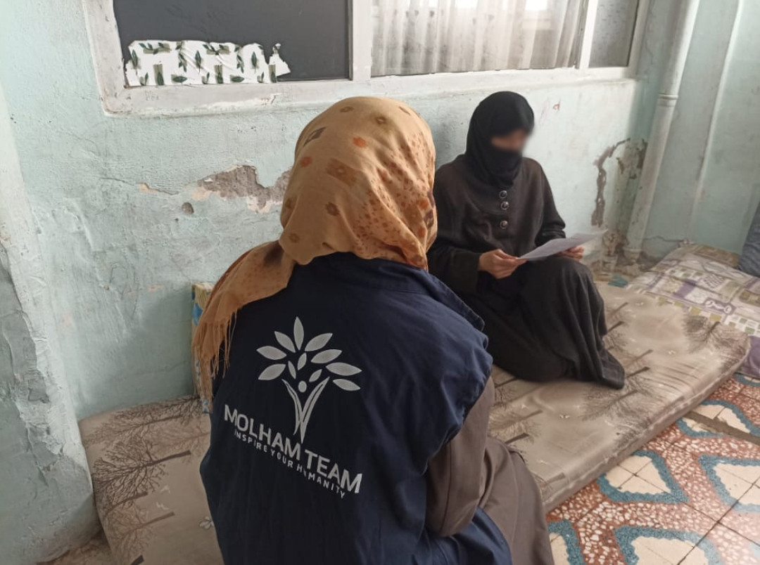 Fatima dreams to have a sewing machine to work and support her family