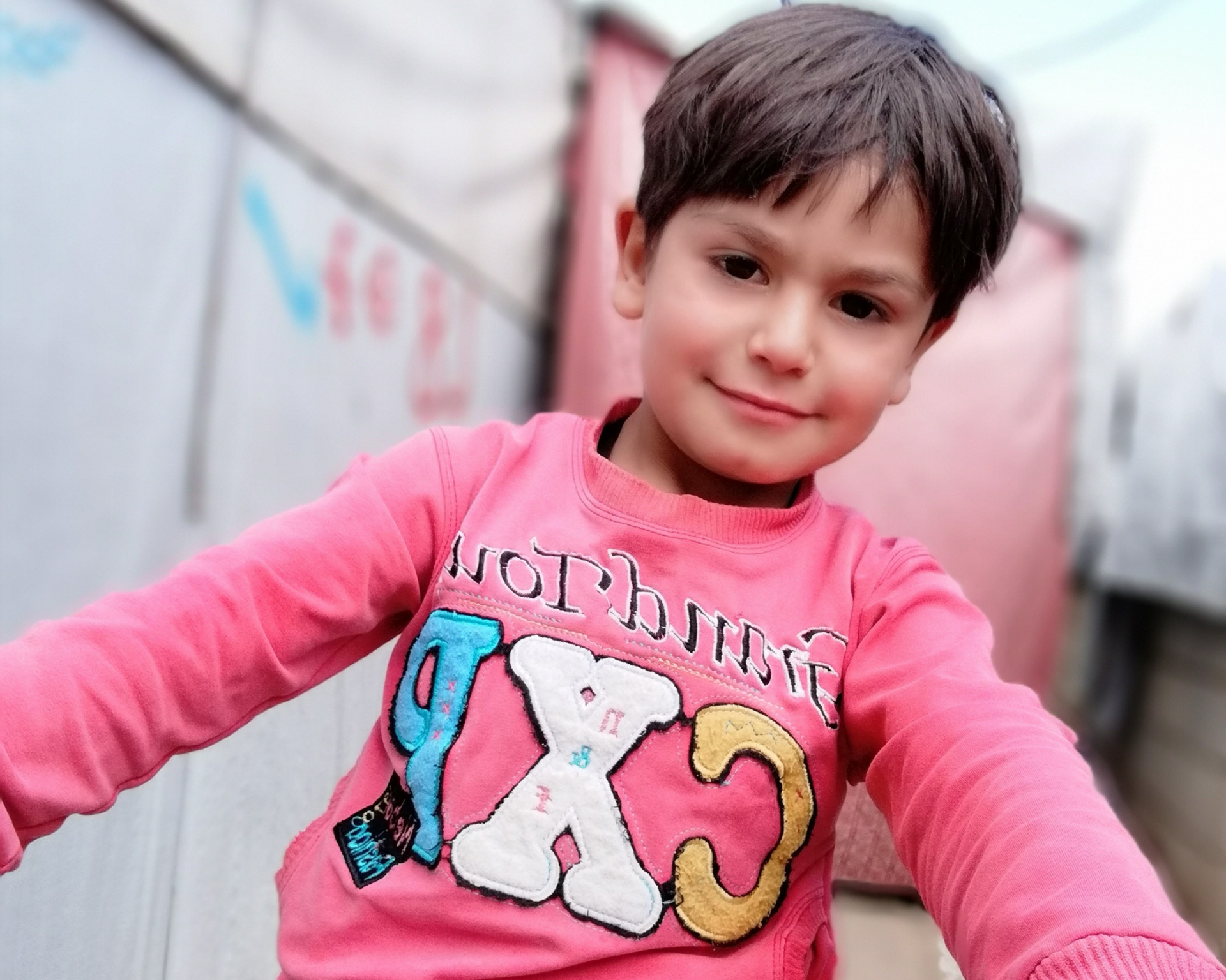 A child needs scan images , examinations and monitoring of his kidneys and urinary system