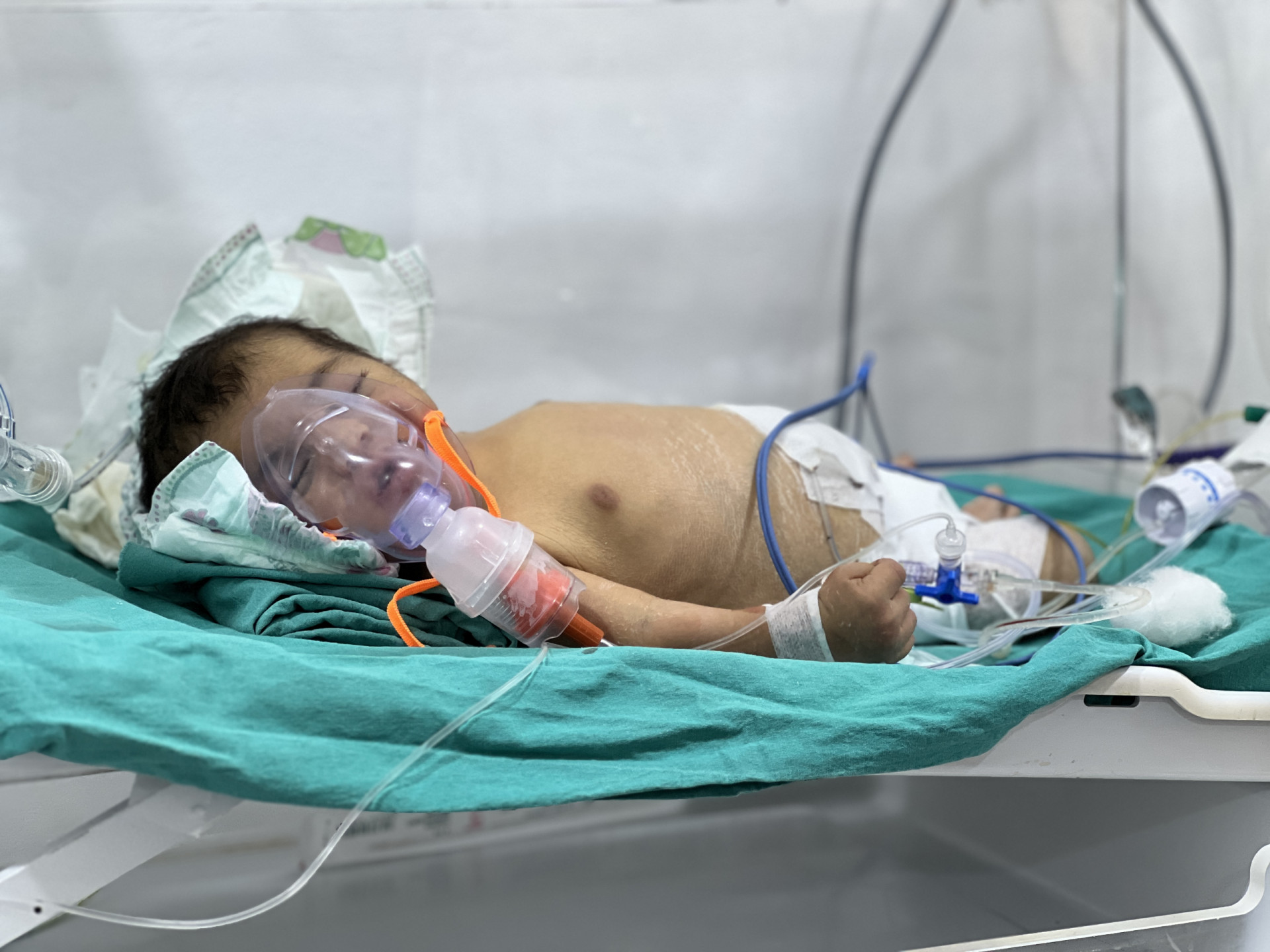 Defying illness, he fights for every breath of life.