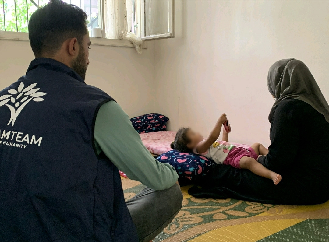 A family is in dire conditions of poverty and sickness